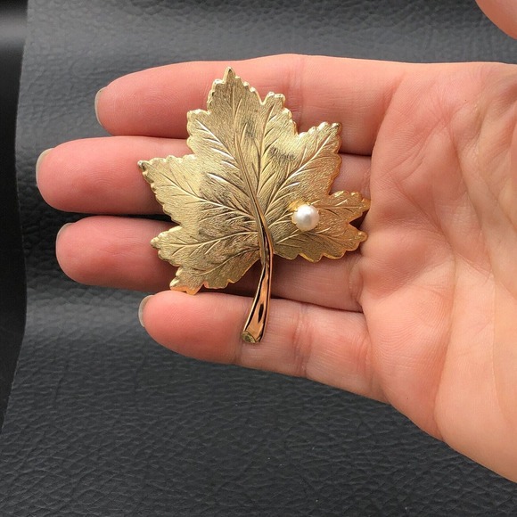 Sarah Coventry Maple Leaf Brooch Pin Clip Earring "Whispering Leaf" Vintage Demi - Picture 11 of 11